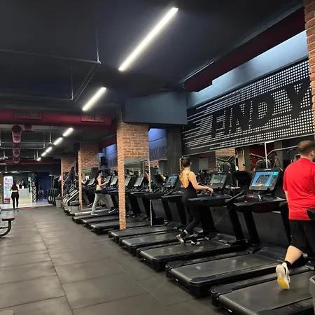 Liceu Charm * Τίρανα